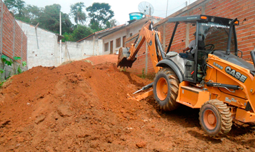Aterramento de Terrenos e Galpões